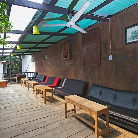 Reddoorz @ Pesanggrahan Mencil Exterior foto